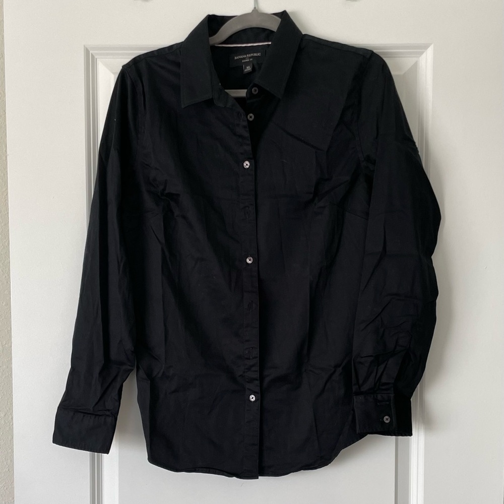 Banana Republic Tailored Black Button Down Shirt